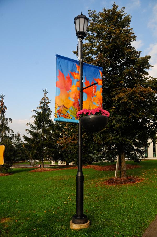 Polefab's tweet photo. Decorative #poles designed for Banners, Flower pot holders and lighting for all #BIA's @polefab sales@polefab.com http://t.co/Hf7nBkBwx5