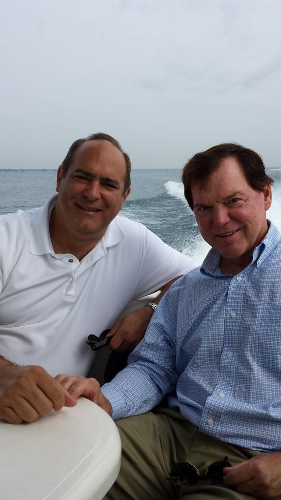 RepForlini's tweet photo. Enjoying Lake St Clair Aopreciation Day w/Supervisor Bob Cannon http://t.co/7JtIUwUICN