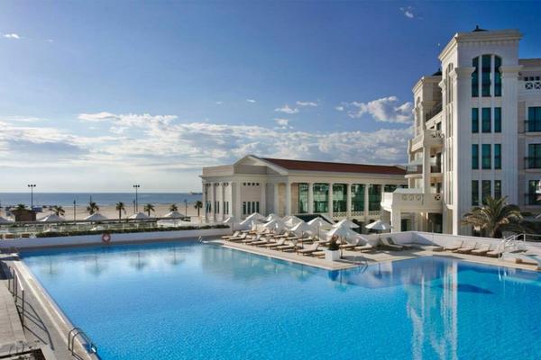 H_Las_Arenas's tweet photo. @VLCPremium nuestra piscina http://t.co/lHlDiESMIN