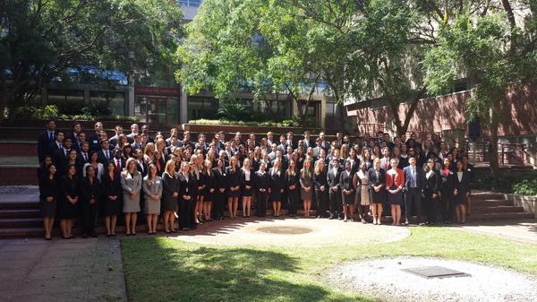 UFMedicine's tweet photo. Welcome to The Gator Nation, UF COM class of 2018! http://t.co/HImbELykV8