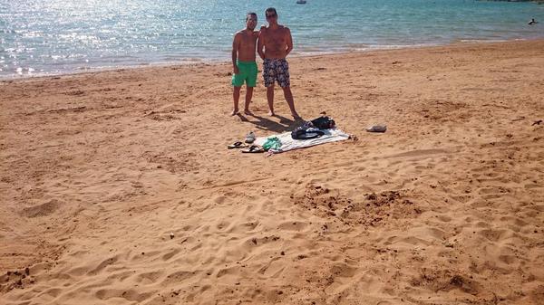 Josealcapone55's tweet photo. Aquí de playeo http://t.co/PY1pQdNt75