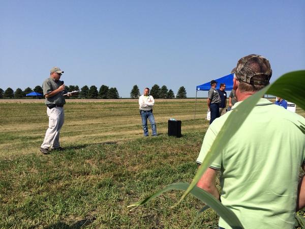 KarenBernick's tweet photo. Dr Jerry Wilhm on importance of nutrient balance 4 high yield crop potential W/ @agroliquid and @Gypsoil at #agtips http://t.co/F16hDIrHFz