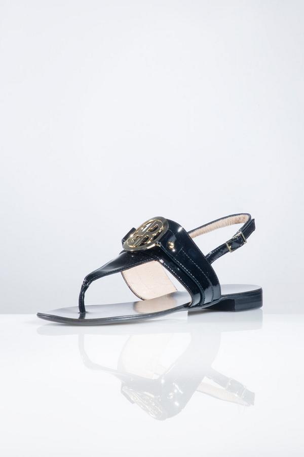RenziShoes's tweet photo. #sandals #blackleather #sandalo #springsummer14 #renzishoes #summercollection http://t.co/lwhWu3Pajn http://t.co/M3YcTU50MO