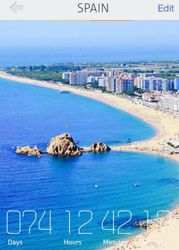 Amy2301's tweet photo. Get me to Spain! ☀👓👙🍹✈ @BOWLESY11 http://t.co/bZBYsWWtbg