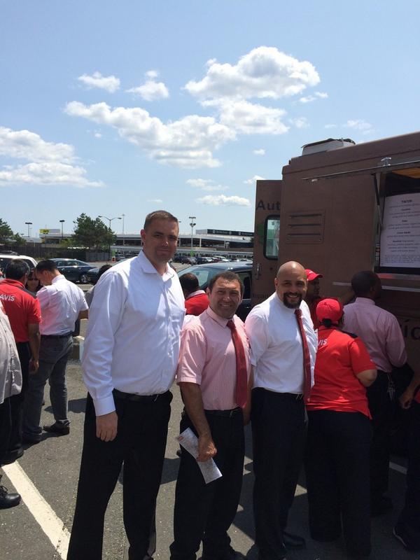 Avis Newark, NJ (AvisEWR) Twitter
