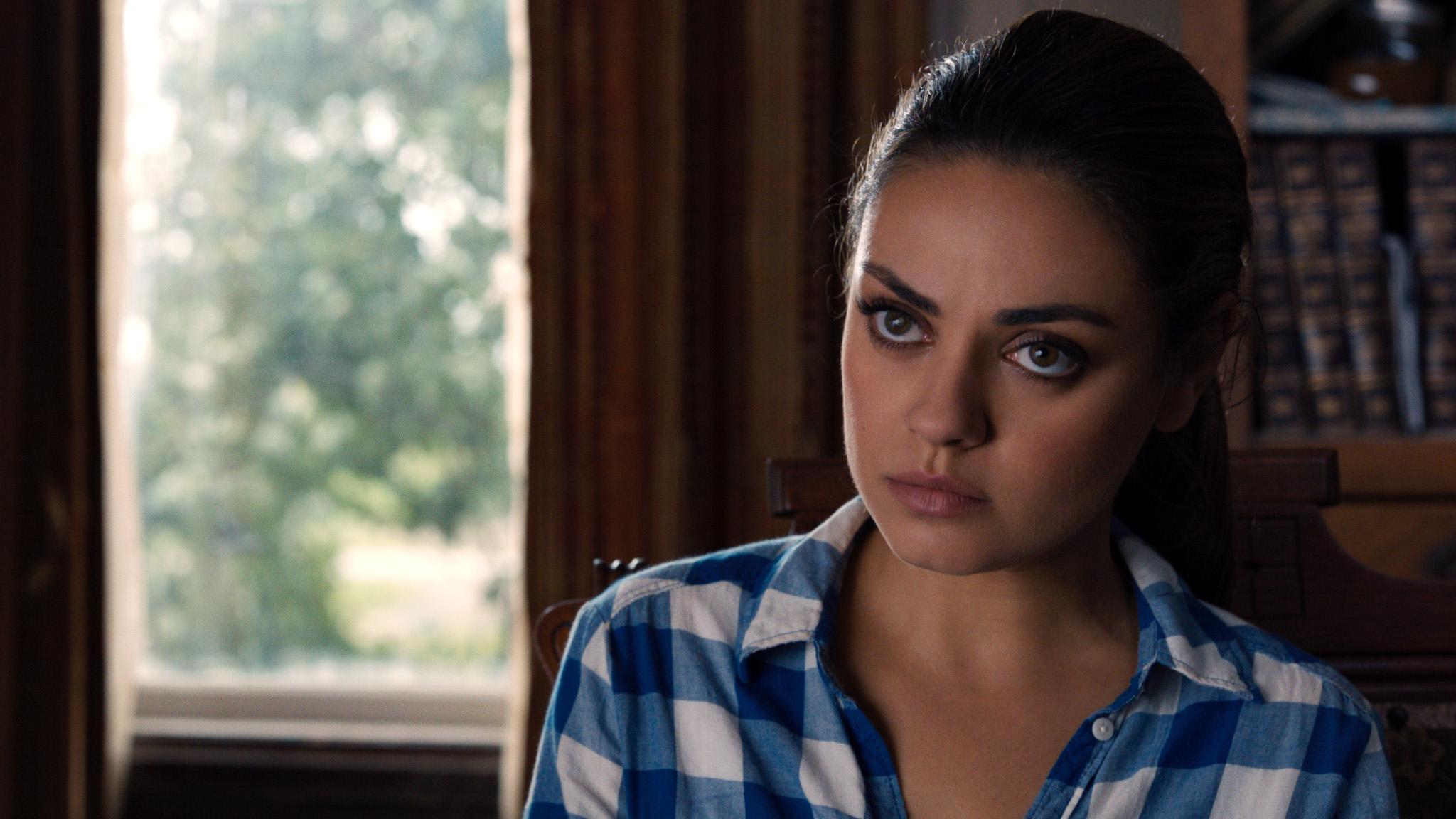 A very Happy Birthday to the Jupiter Ascending star Mila Kunis!Have you watched the 