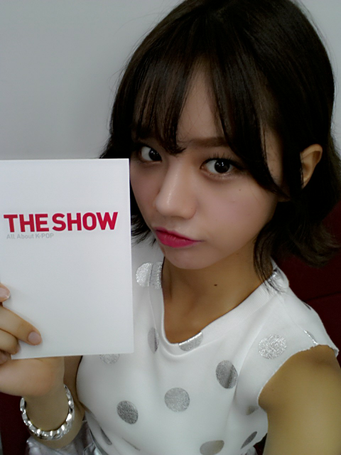 Girls_Day_Hyeri's tweet photo. 오늘은 더쇼 하는날 :-) 지금 바로 본방사수 하라구용~~~~~~~~♡.♡ http://t.co/M6SVbCnUyL