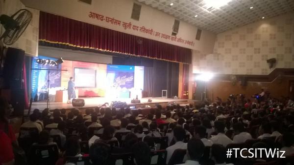 TCSITWiz's tweet image. Watch the LIVE #TCSITWiz 2014 Pune Finals, 12:15 pm from Yashwantrao Chavan Natyagruha at tcsitwiz.com