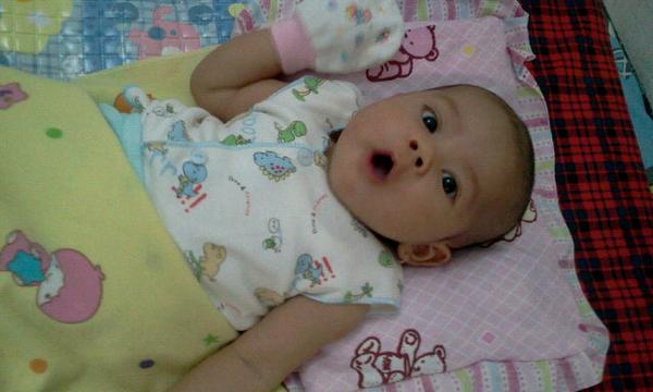 Ram_ma's tweet photo. Dede mika di botakin :D http://t.co/53GCUNKnxU