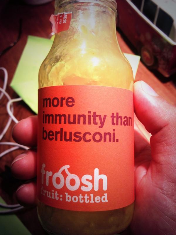 sebastianrikard's tweet image. det här var lite fyndigt #froosh #berlusconi