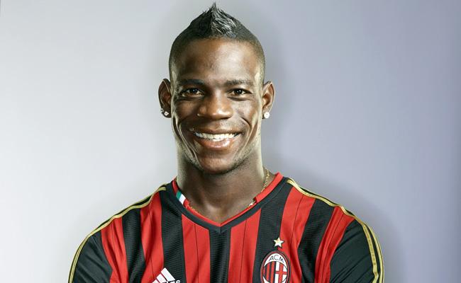 Sama dengan August 12, 1990 Happy birthday Mario Balotelli. 