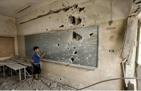 NabilaRamdani's tweet photo. +2,000 Palestinians killed including +450 children, +85% civilian casualties... #GazaUnderAttack but #GazaResists http://t.co/sLO0sb7iZW