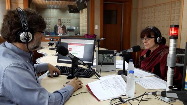 GipsyGastello's tweet image. @PrensaMinSalud en Salud es vivir bien con @ArmadaFrancisco y Magda Magris hablan del ébola @RNVcontigo