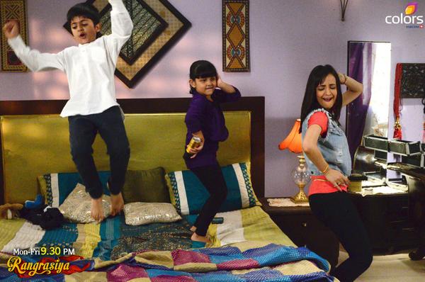 Embedded image permalink