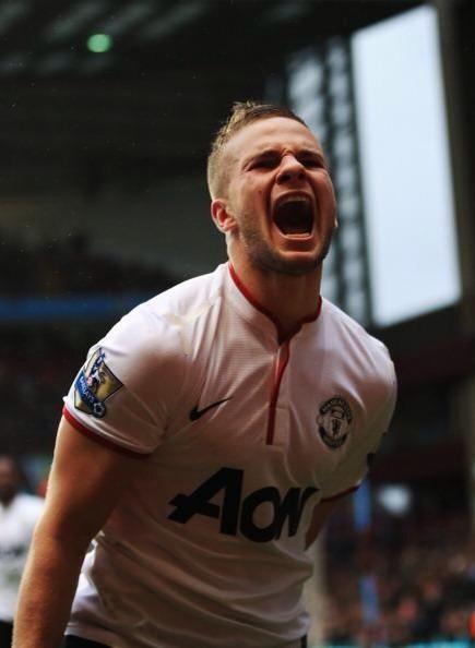 Happy Birthday to tom Cleverley, hope he finds his form under Van Gaal 