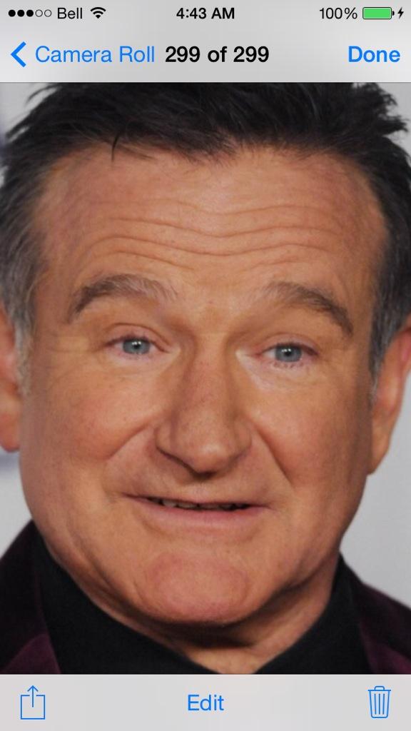 MelinaWalker7's tweet photo. Sadly a amazingly funny man a great actor and comedian has passed away  we will all miss the beloved Robin Williams http://t.co/voVnzahca5