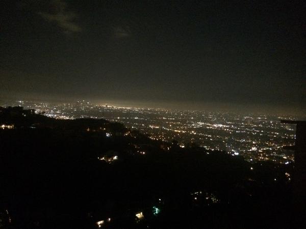 Cherrydana27's tweet photo. Bomb ass view of LA #thankyou #robinthicke #bossview http://t.co/RrEgW6H8Bp