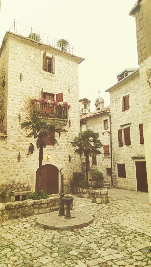 dkapitany's tweet image. I feel sorry for ppl getting tourist-trapped in Italy&amp;amp;France.#Kotor&amp;amp;#Montenegro are so much cooler! #travel #ttot