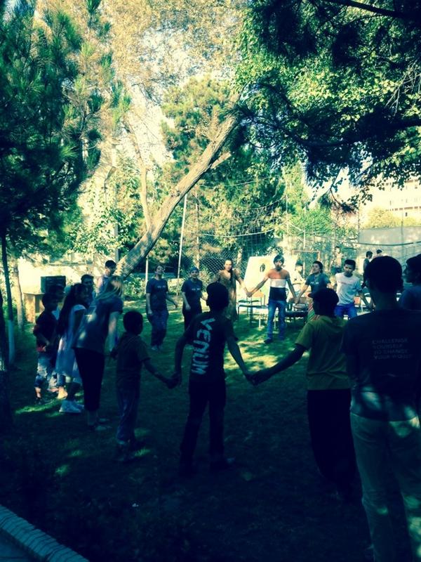 #SwordeTeppa #InternationalYouthDay doing the Hokey Cokey <a href="/ICS_UK/">ICS</a> <a href="/vsotajikistan/">VSOTajikistan</a>