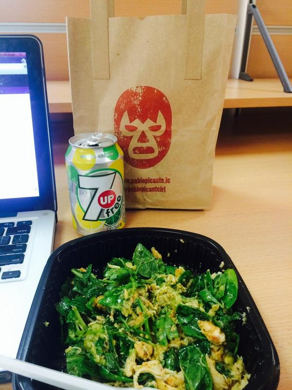 PabloPicanteIRL's tweet image. “@SprucedIreland: Lunch al desko from @PabloPicanteIRL 😝 http://t.co/iUZF32KJjB” ¡Qué bueno! #spruced