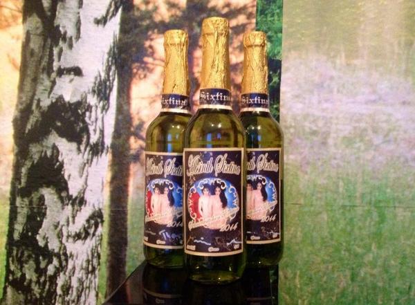 Schneewittchen Musik (@schneeperlen) on Twitter photo Absintherie Sixtina aus #Leipzig bring sonder Edit Schneewittchen Absinth herraus. <a href="/neuepresse/">Neue Presse Hannover</a> <a href="/WGT_LE/">Wave Gotik Treffen</a> Absintherie Sixtina aus #Leipzig bring sonder Edit Schneewittchen Absinth herraus. <a href="/neuepresse/">Neue Presse Hannover</a> <a href="/WGT_LE/">Wave Gotik Treffen</a>