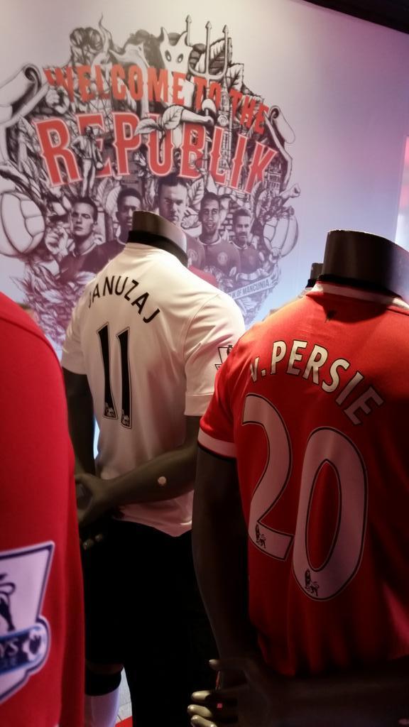 [Image: Bu2BqtlIQAAP4Zo.jpg:large]