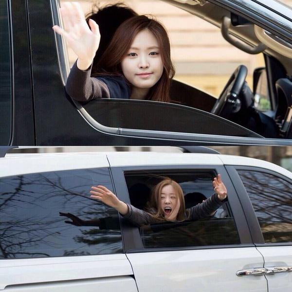 apink_thaifact's tweet photo. ความแตกต่างของนาอึนและโบมีตอนบ๊ายบายแฟนคลับ.. #2Bomi2Day http://t.co/b8hxXlEkyc