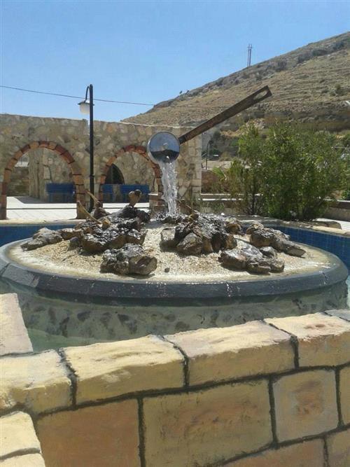rami_m_alissa's tweet photo. نافوره #المنسف في #الكرك حديقه المشير #حابس #المجالي #الاردن #المملكه_الأردنية_الهاشميه @OlaAlfares 
@Aroob_abb89 http://t.co/dK4EWs97Ct