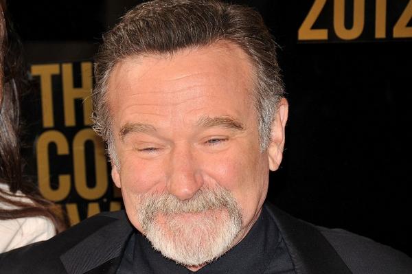 RobertoBonafont's tweet photo. Robin Williams se ahorcó, según TMZ
http://t.co/DC92LVmgVW                         [Foto AFP] http://t.co/a8zBJFeprm