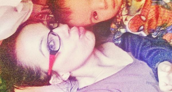 Chefferina's tweet image. Mirando dibus!! A ver si viene el sueño 😜😍