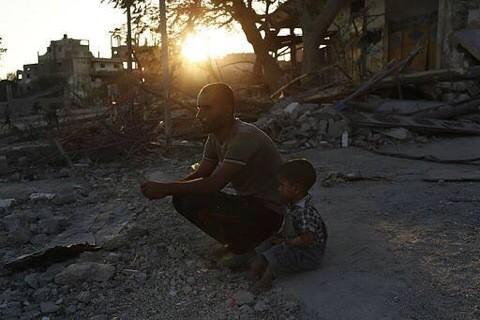 صور الحرب على غزة.  موضوع موحد - صفحة 5 Bu3Qh1zCAAAn-VT