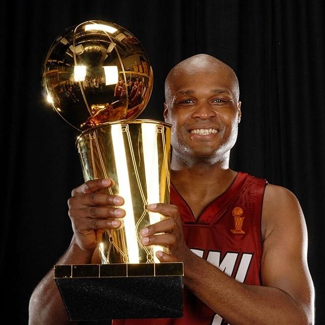 Join me in wishing 2006 Miami HEAT Champion, Antoine Walker a very Happy Birthday!!! 