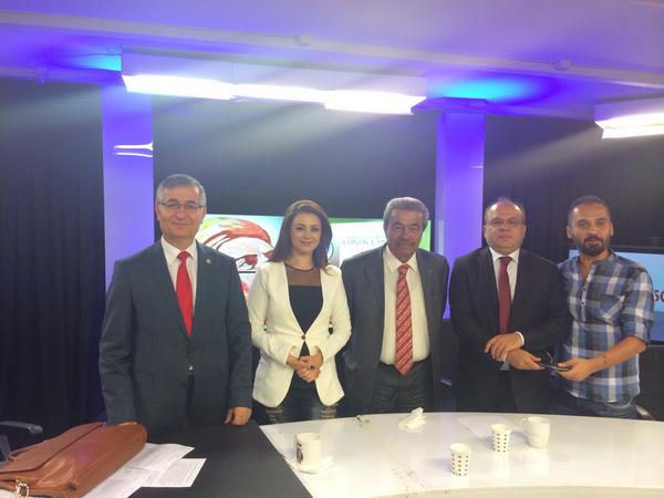 elif dogan senturk on twitter program sonu konuklarimiz kamergen1 yeniceriozcan fatih erturk ve yonetmenimiz aydos006 birlikte http t co 1rh3rv9brs twitter