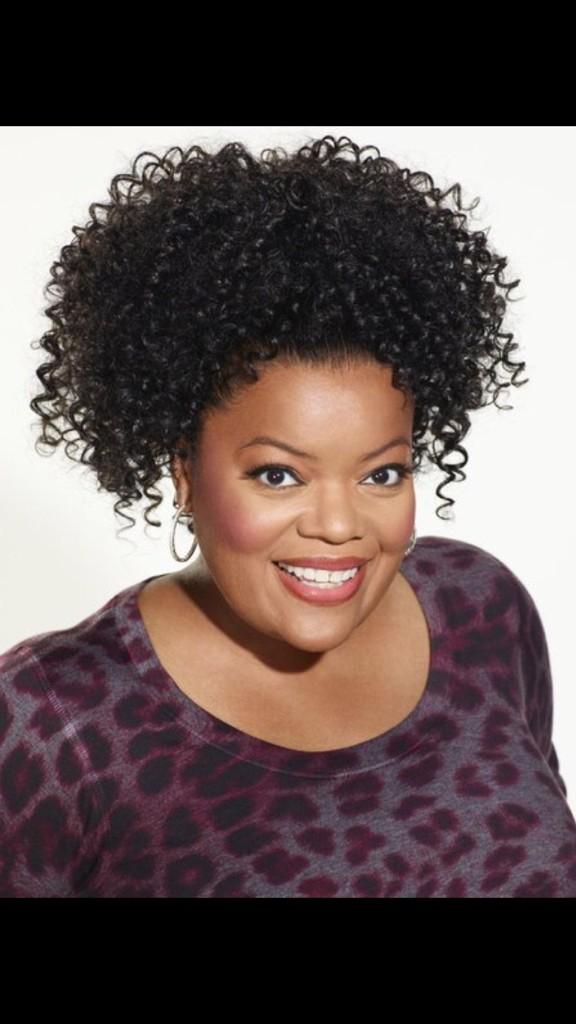 A very happy birthday to the one and only Yvette Nicole Brown. Oh also HB shout out to and 