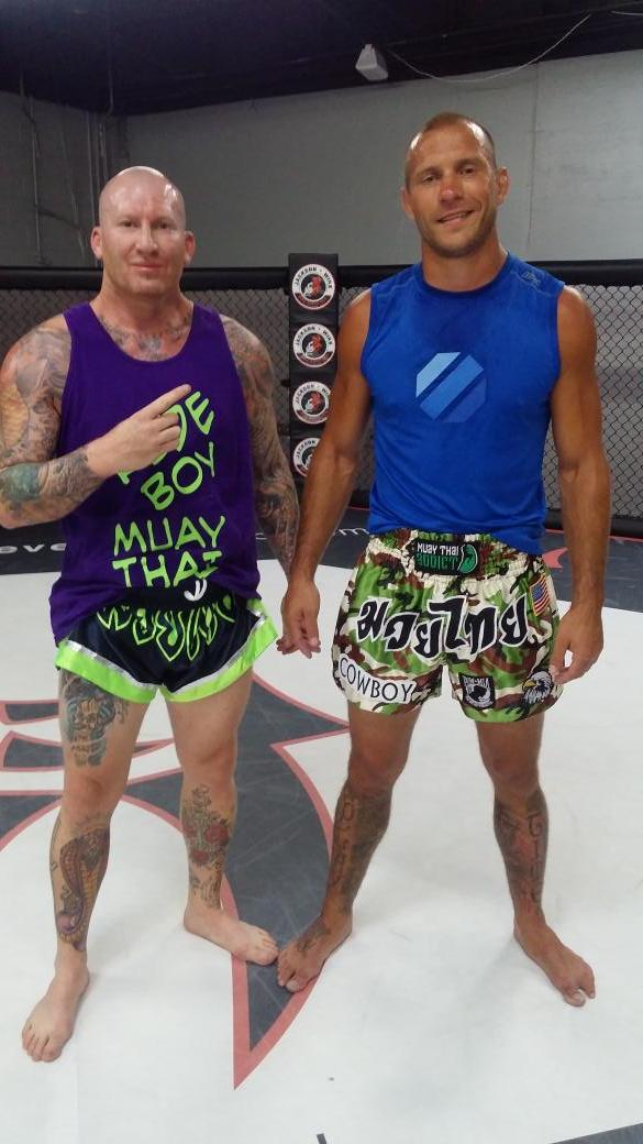 Cowboycerrone's tweet image. Maybe I should start training??????? #Ufc178???

@Rudeboymuaythai