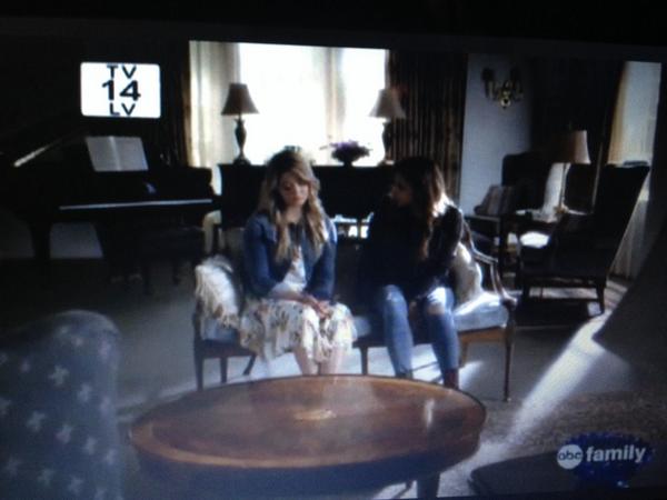 sightargaryen's tweet image. #Emison #Feels #PoorAli I'm so sacare for u Ali @SashaaPieterse