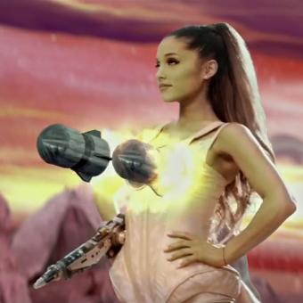KoushiroIzumi's tweet image. Who wore it better? @ArianaGrande @sabansdigimon #WatchBreakFreeOnVEVO