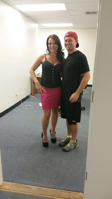 Haha behind the scenes giggles :) http://t.co/trtrIaCh5f<a href="/tag/hungover"class="tags"><span>#hungover</span></a>
