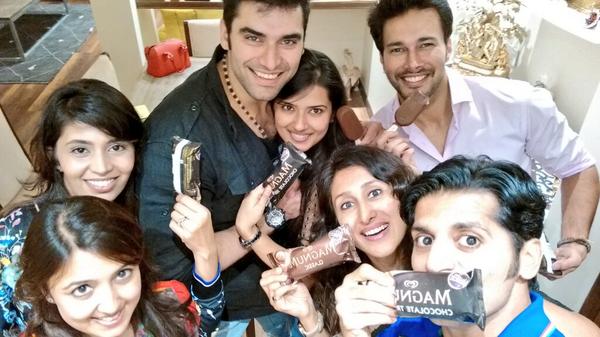 Embedded image permalink