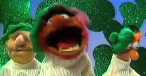 acclaimmag's tweet photo. Watch: Muppets mashed up with Beastie Boys' 'So What'cha Want' is surprisingly perfect. http://t.co/iFZmqWVY0m http://t.co/yXNbMJYStR