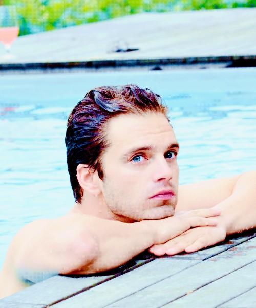 HAPPY BIRTHDAY SEBASTIAN STAN 