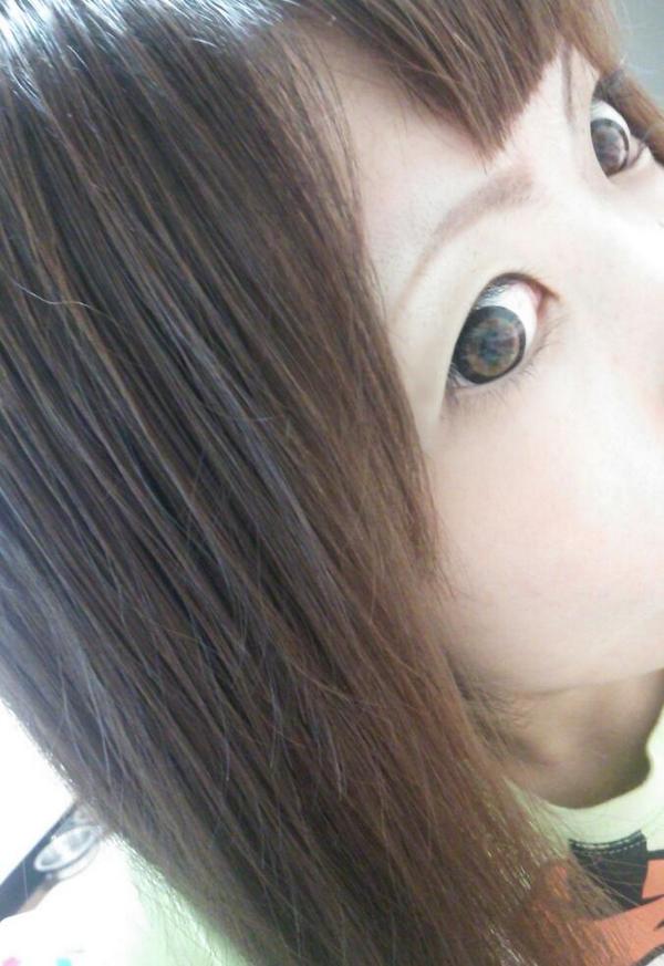 清坂あおい Next 8 8 ストパーかけて前髪眉毛の上にした 軽く巻くからほんとはもうちょっと上になるんだけど 思ったよりうまくいったかなー 髪傷んでるからあとで毛先だけ切りに行きたい Http T Co Rhxnesvndn