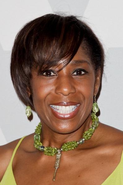 Happy Birthday to A Different World cast member, Dawnn Lewis! 