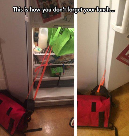 MensHumor's tweet photo. This is how you DON'T forget your lunch... http://t.co/mgLkt8moXd