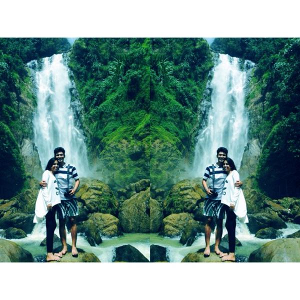 vinosuklan24's tweet photo. Pulang kampung @lilijunaidi 😘 http://t.co/UVNk8inYjq
