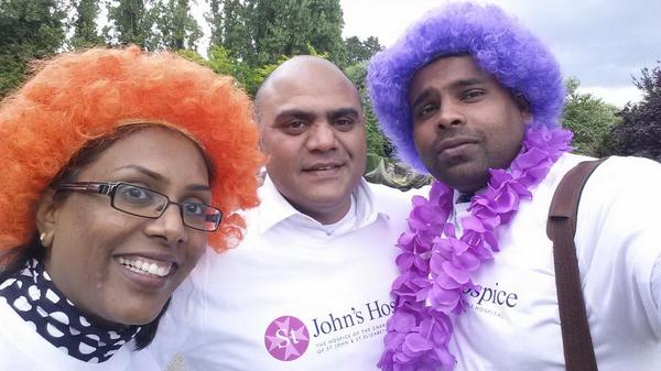 VelaBran's tweet image. Rasing money for Stjohns hospice @Dalt72 @AlpeshMepani @jonny_mcq @LShiperley @andrewdmy