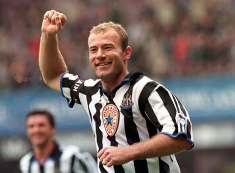 Ah iya, happy birthday buat salah satu idola sepak bola gue, Big Al, Alan Shearer, The Legend of Newcastle United. 