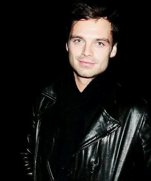 Happy BIRTHDAY to this wonderful human aka Sebastian Stan    