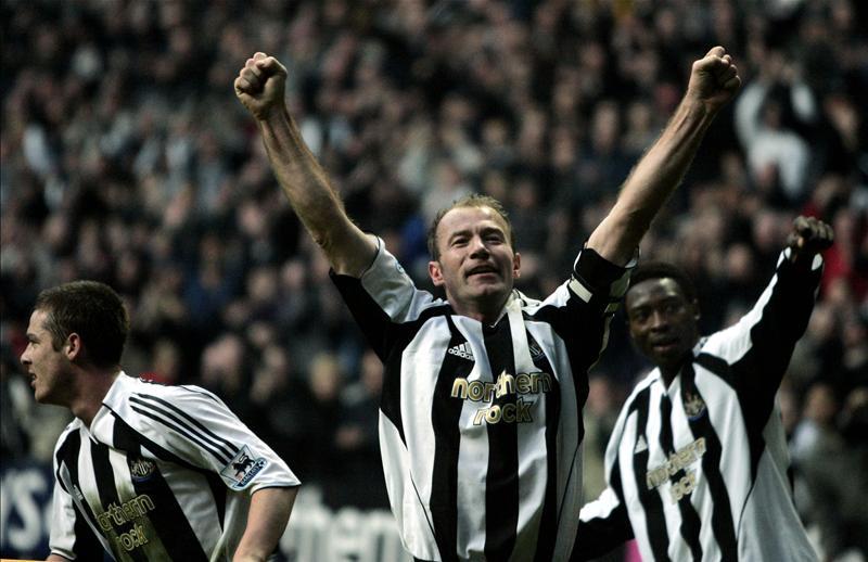 Happy 44th birthday to Alan Shearer! No player has scored more Premier League goals than he has (260). 