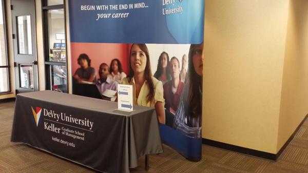 DianaDjenkins's tweet image. Resume Screening. DeVry University- Nashville Campus. 5pm -6:15pm. Come check us out! #devryuniversity